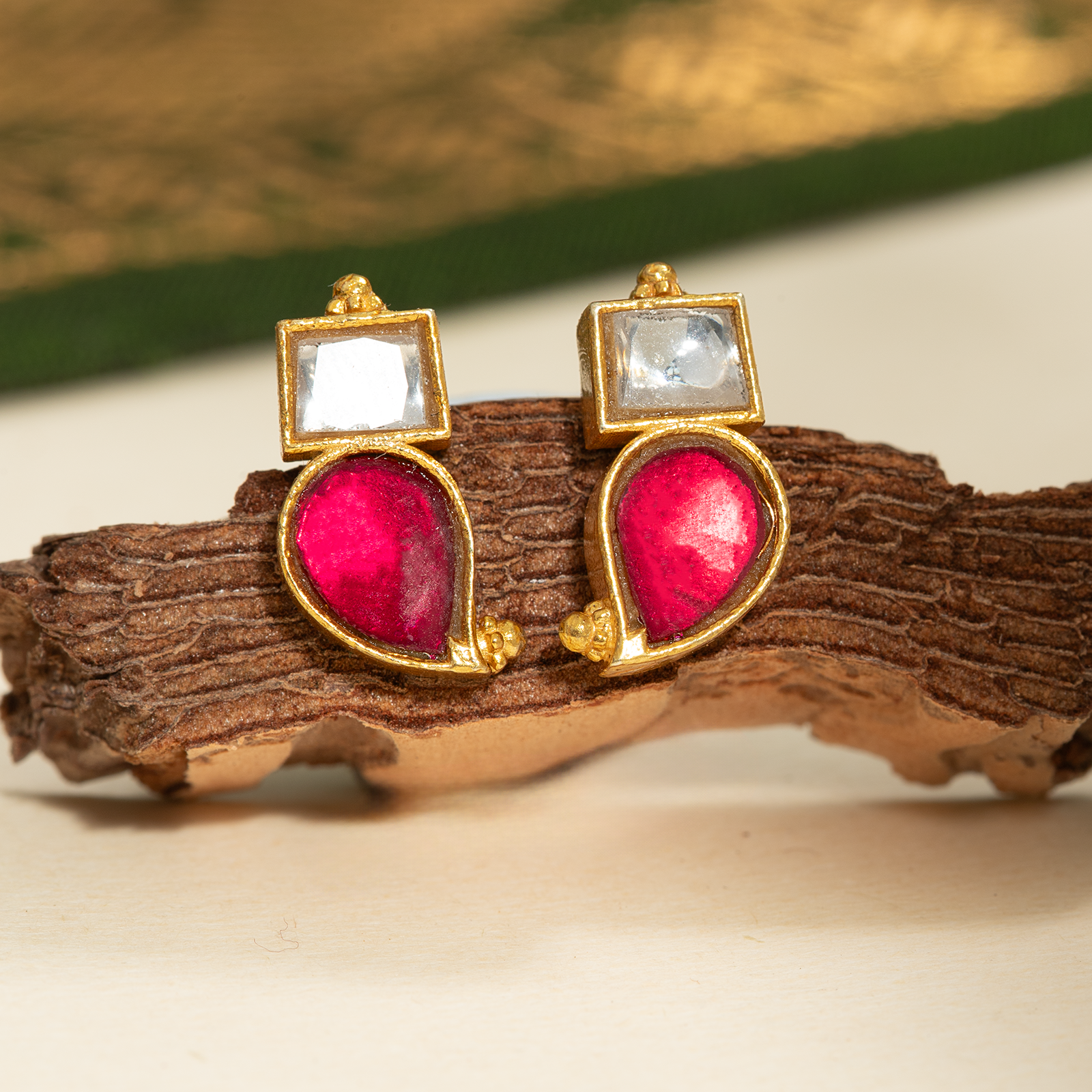 Rathna Maanga Studs